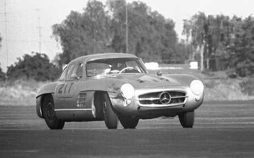 Peter Culkin gets crossedup in his MercedesBenz 300SL Gullwing coupe